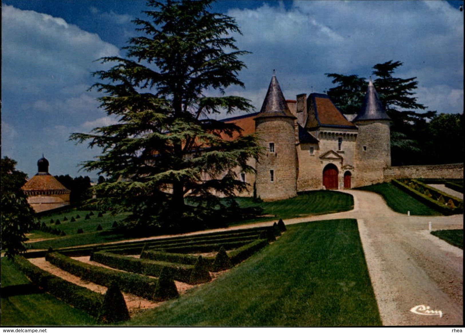 86 - SAINT-GEORGES-LES-BAILLARGEAUX  - chateau