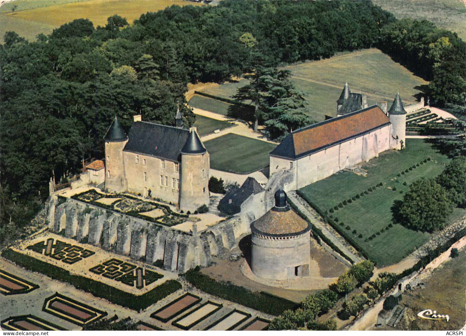 86 Saint-Georges-lès-Baillargeaux le chateau de Vayres 40 / KEVREN0040