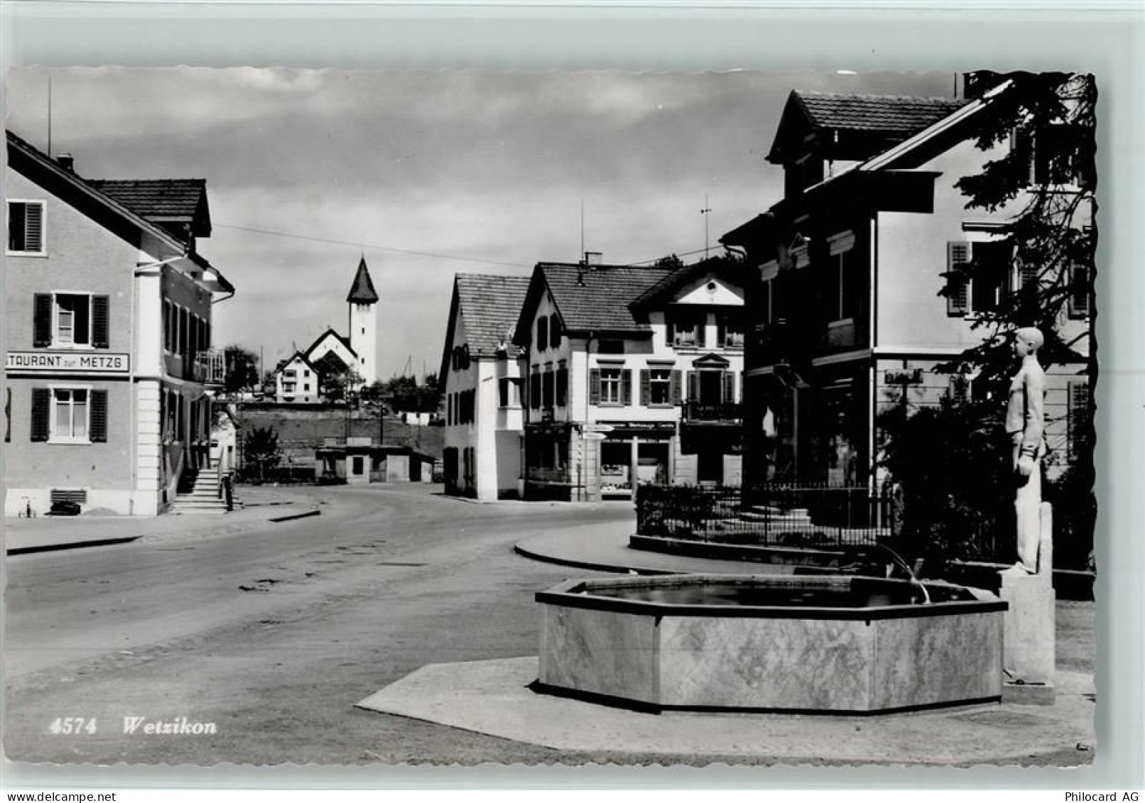 8620 Wetzikon ZH - Brunnen - 13109752