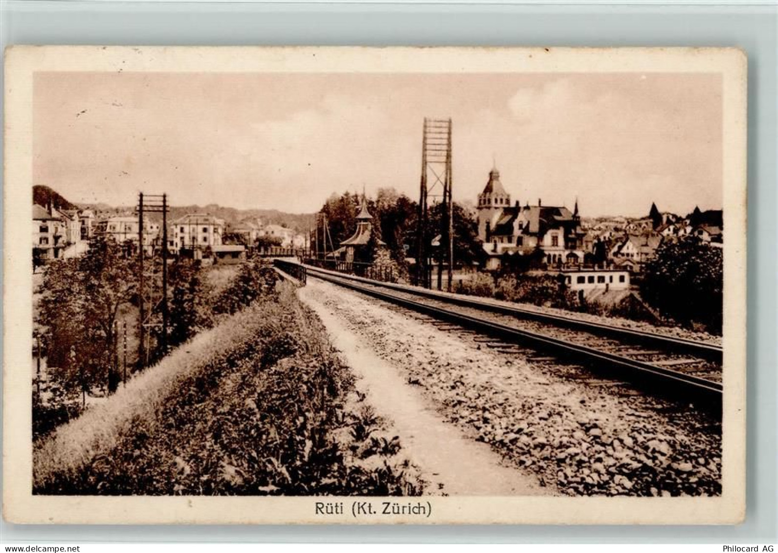 8630 Rüti ZH - An den Bahngleisen - 13112489
