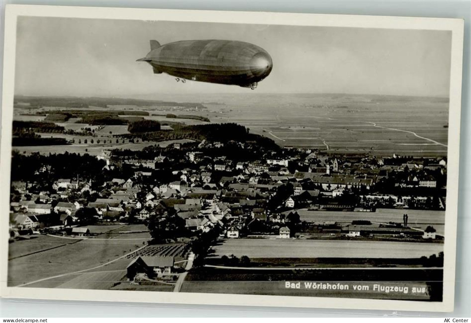86825 W8939 Bad Wörishofen Foto AK Fliegeraufnahme Zeppelin über Bad Wör... - 13649173