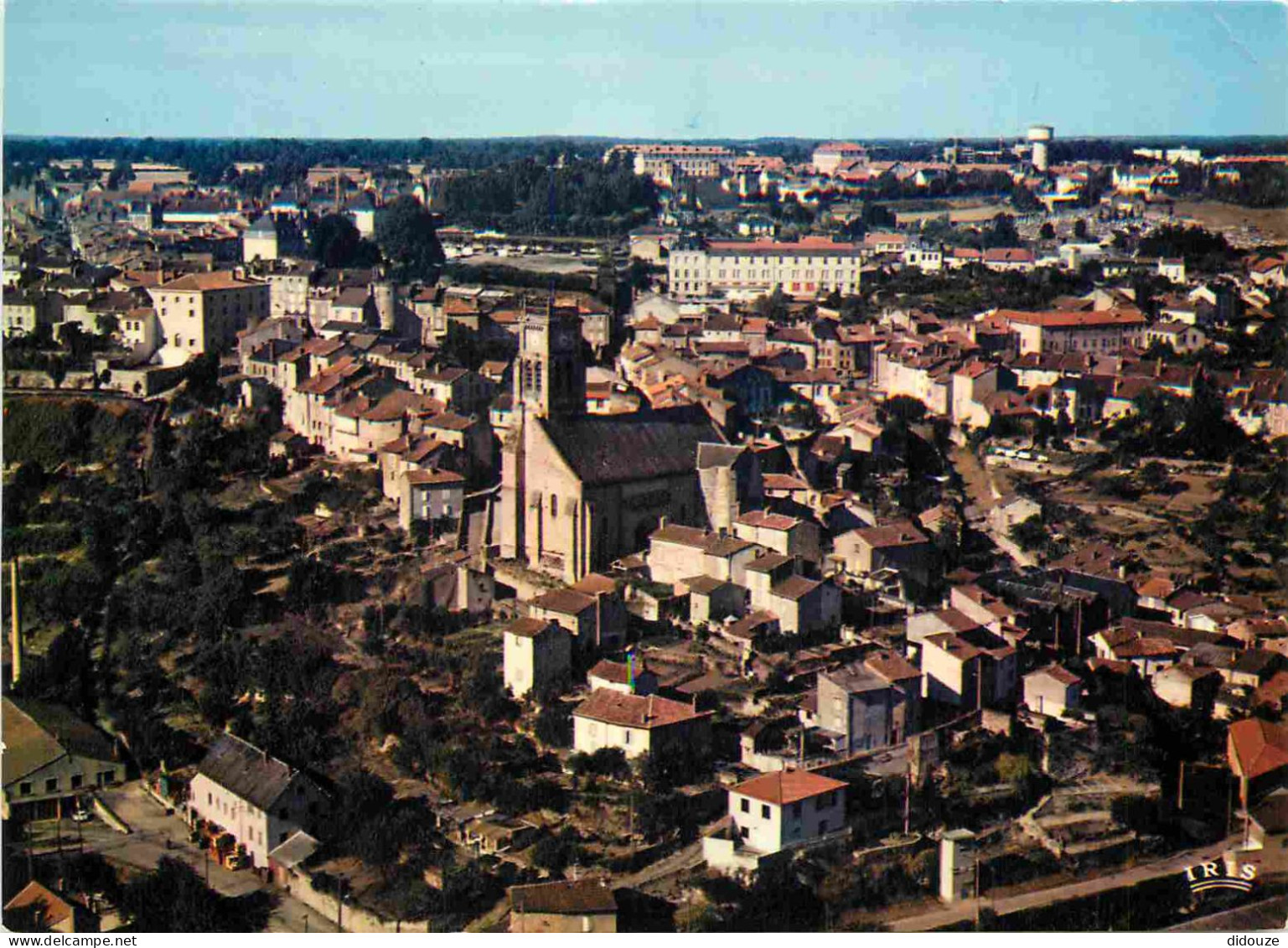 87 - Bellac - En avion au dessus de Bellac - Vue générale aérienne - CPM - Voir Scans Recto-Verso