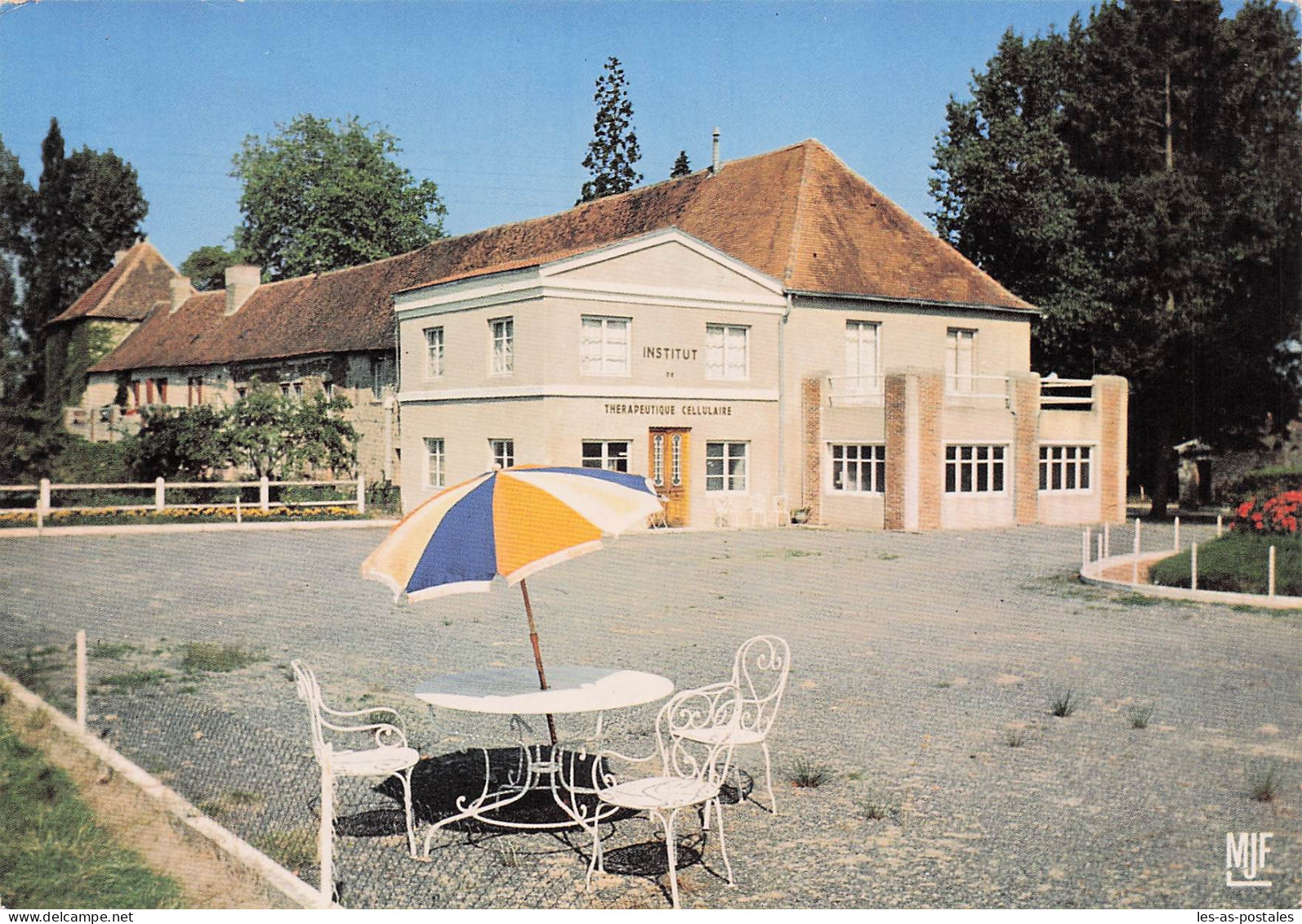 87 MEZIERE SUR ISSOIRE CHÂTEAU DE MONTBAS