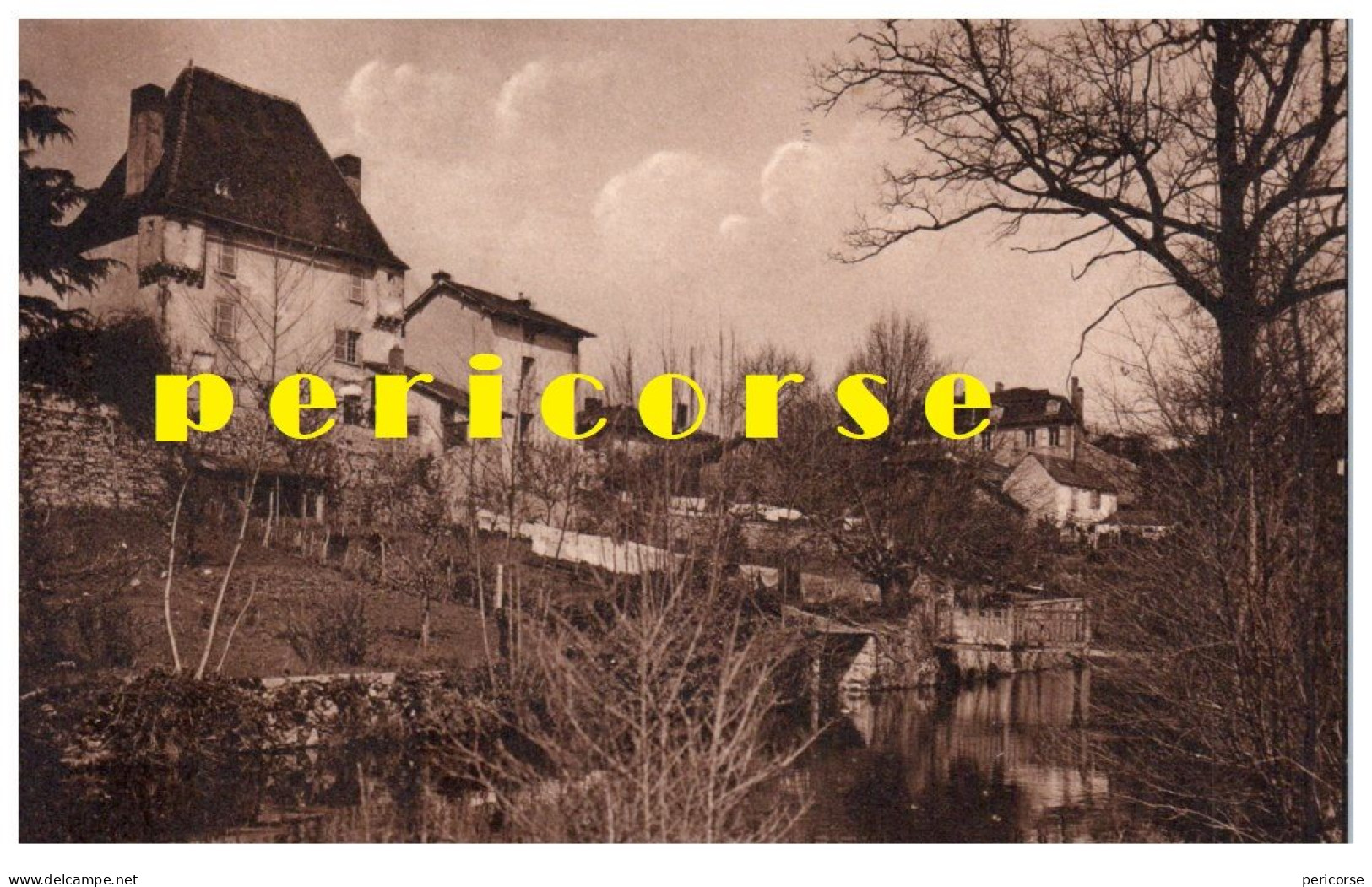 87  Saint Laurent sur Gorre  le Château