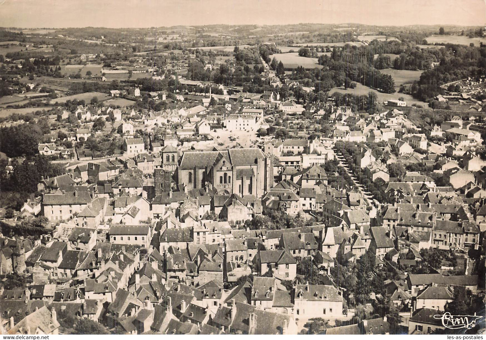 87 SAINT YRIEIX LA PERCHE