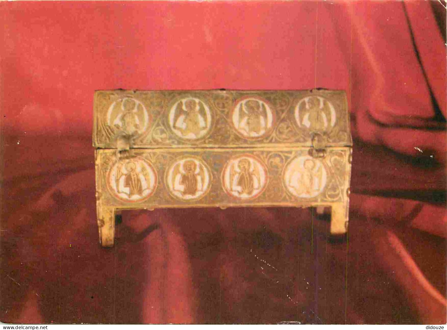 87 - Saint Yrieix la Perche - Coffret reliquaire en emaux de Limoges du 13e siècle - Art Religieux - CPM - Voir Scans Re