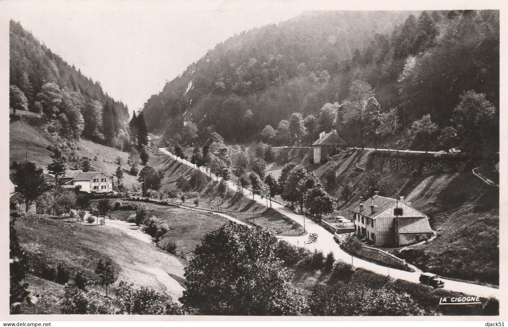 88 - Environ de BUSSANG (Vosges) - L'Hôtel et le Col de Bussang