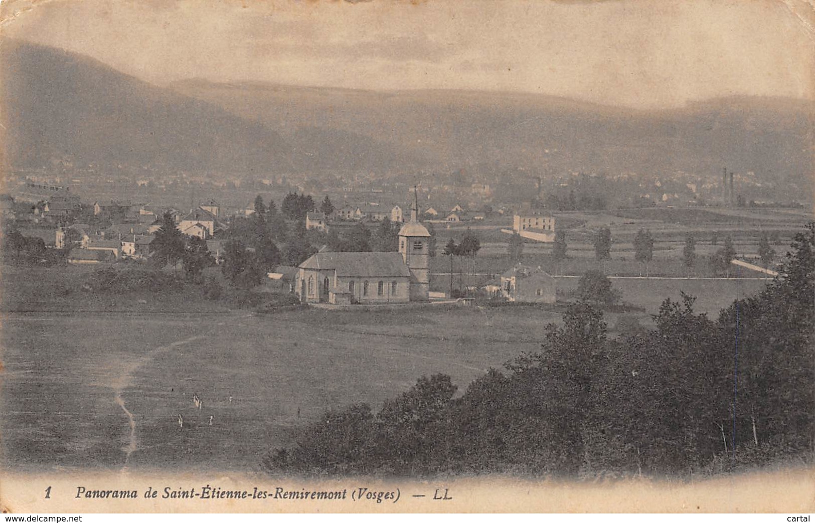 88 - Panorama de SAINT-ETIENNE-les-REMIREMONT