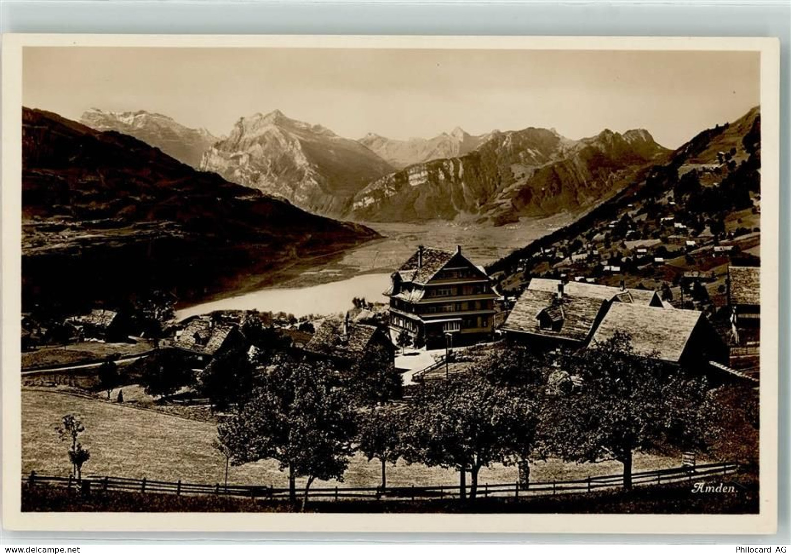 8873 Amden - 10620459