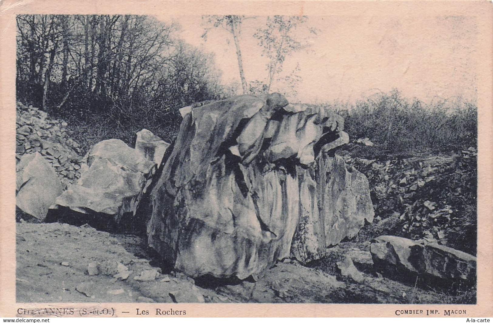 89 CHEVANNES LES ROCHERS
