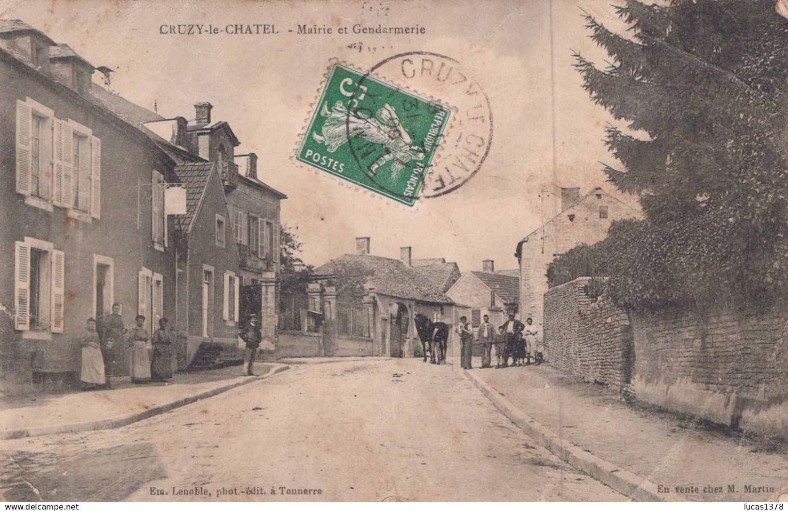 89 / CRUZY LE CHATEL / MAIRIE ET GENDARMERIE