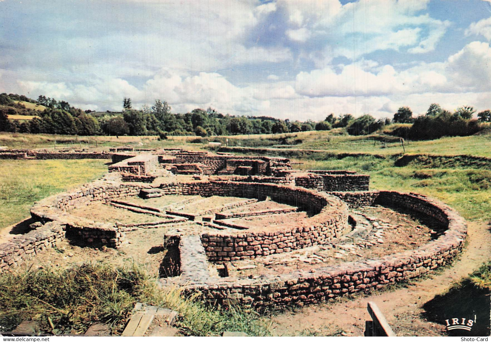 89 SAINT PERE SOUS VEZELAY LES FONTAINES SALEES
