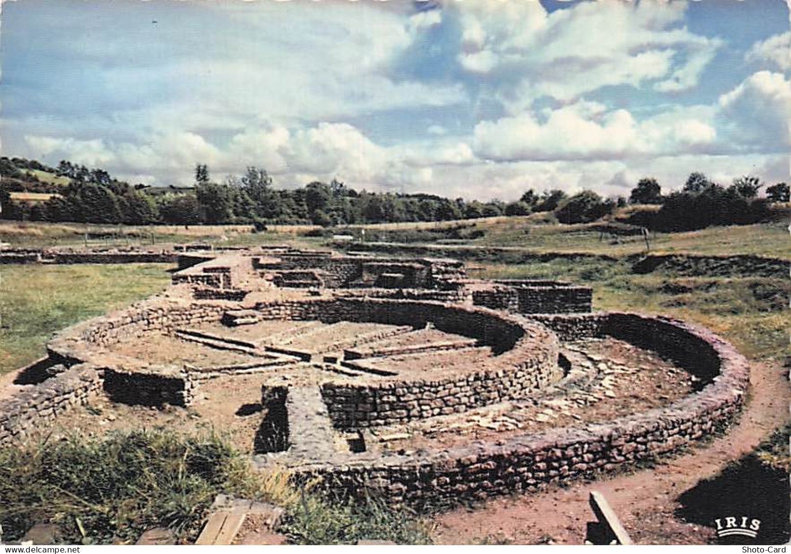 89 SAINT PERE SOUS VEZELAY LES FONTAINES SALEES