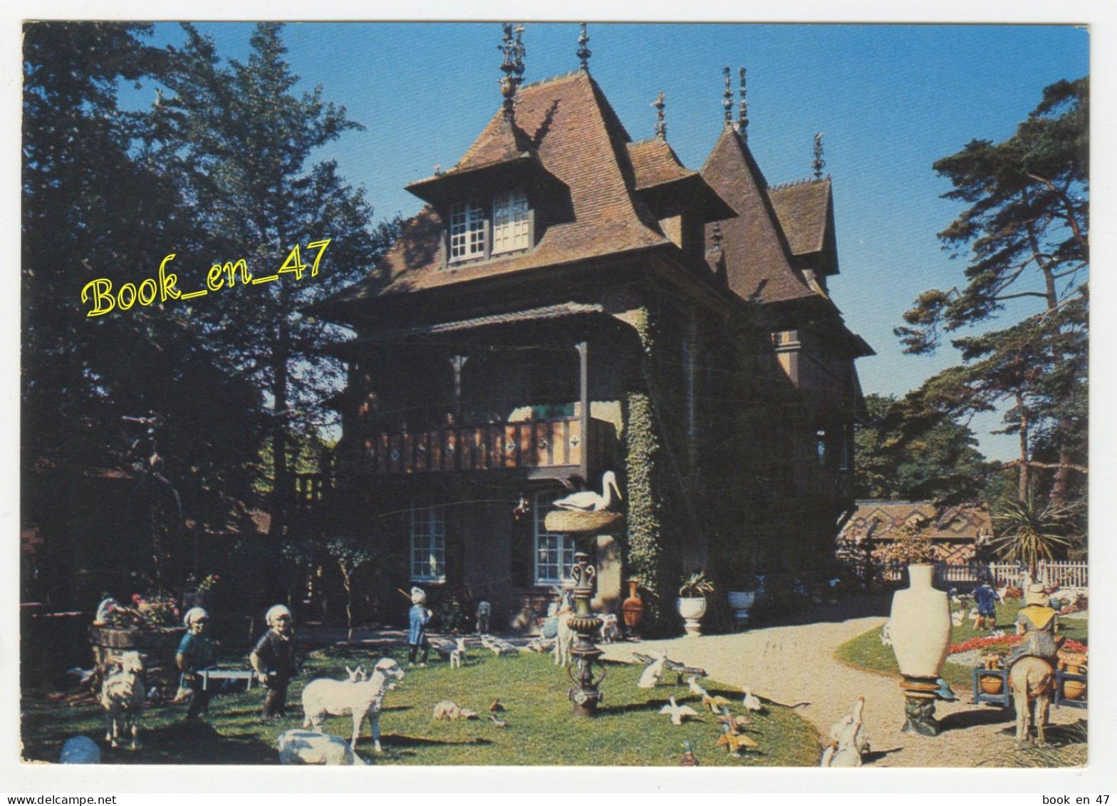 {90338} 14 Calvados Mesnil de Bavent , Epis Normands , Vases et animaux pour intérieurs , parcs et jardins