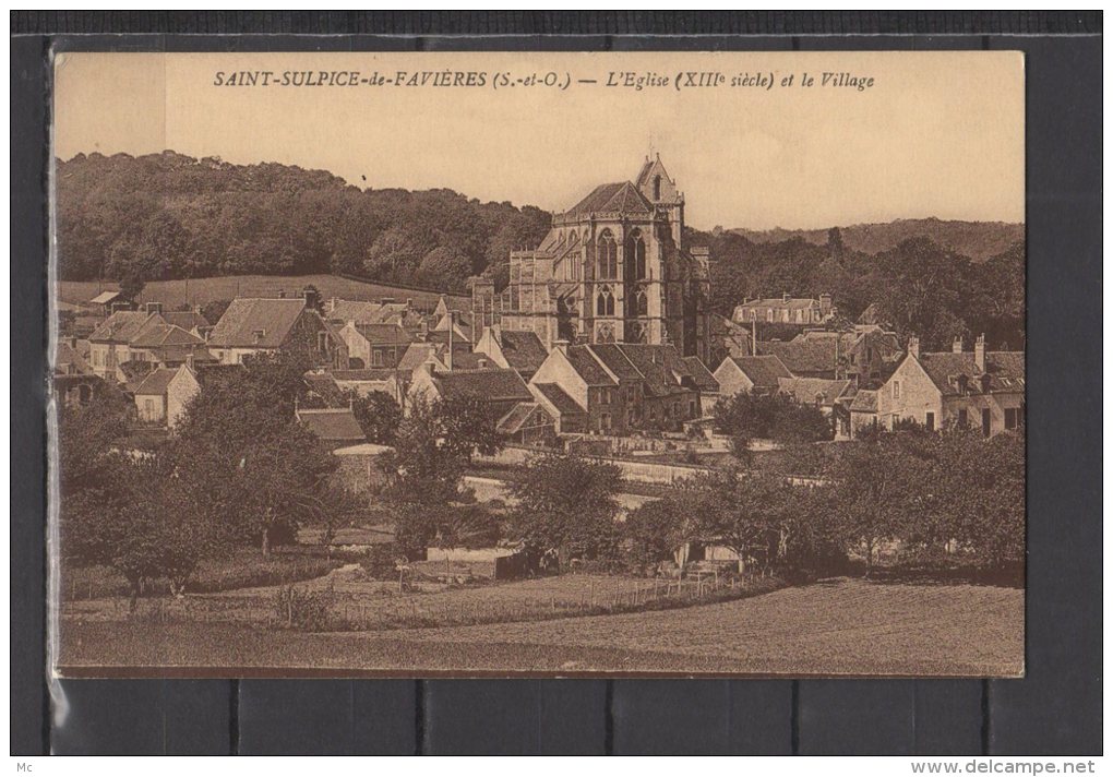 91 - Saint Sulpice de Favières - L'Eglise et la village