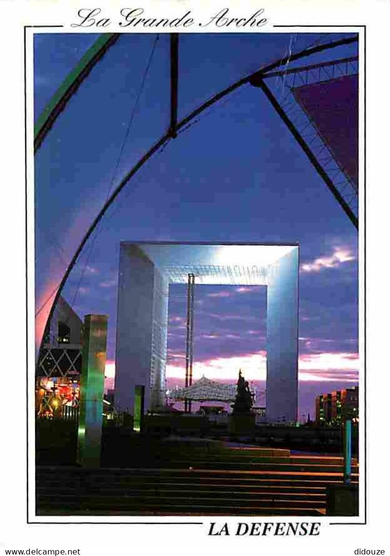 92 - La Défense - La Grande Arche - Etat léger pli visible - CPM - Voir Scans Recto-Verso