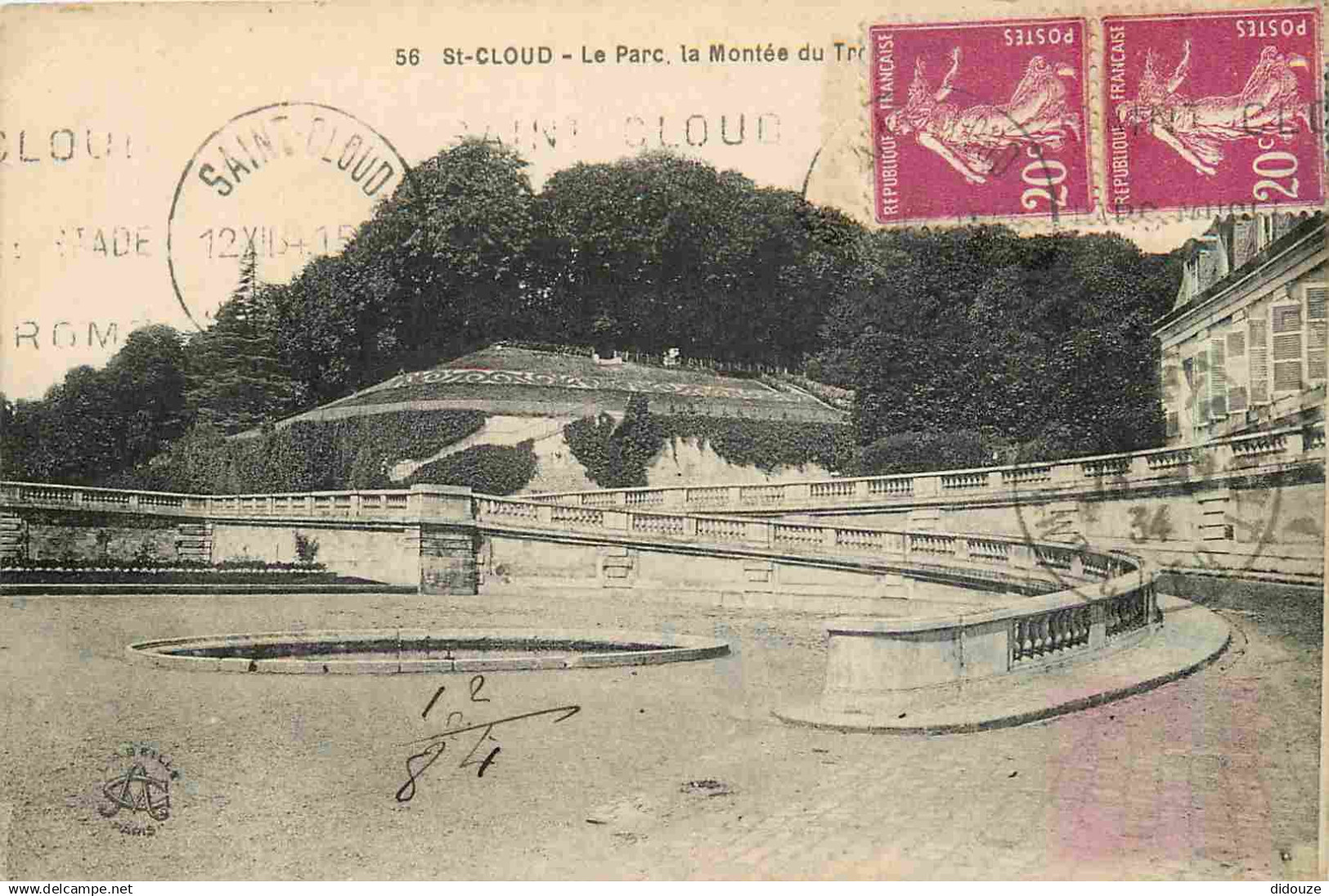 92 - Saint Cloud - Parc de Saint Cloud - La Montée - CPA - Etat froissures - Voir Scans Recto-Verso