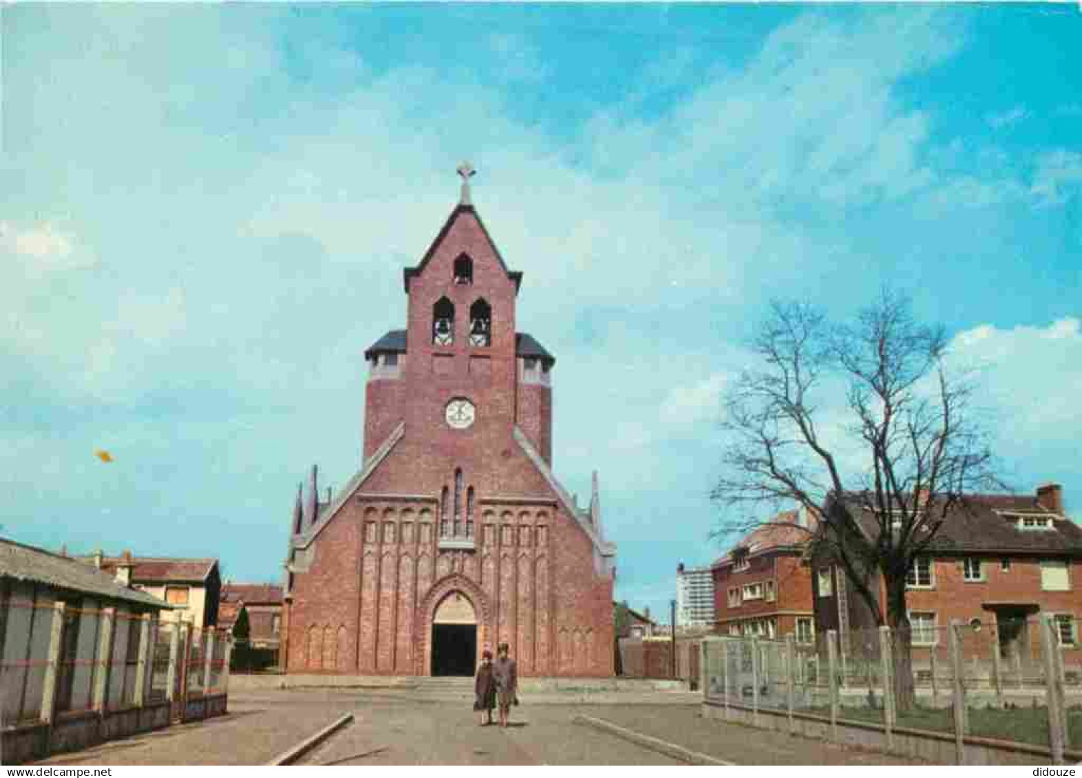 93 - Le Blanc Mesnil - L'église Saint-Charles - CPM - Voir Scans Recto-Verso