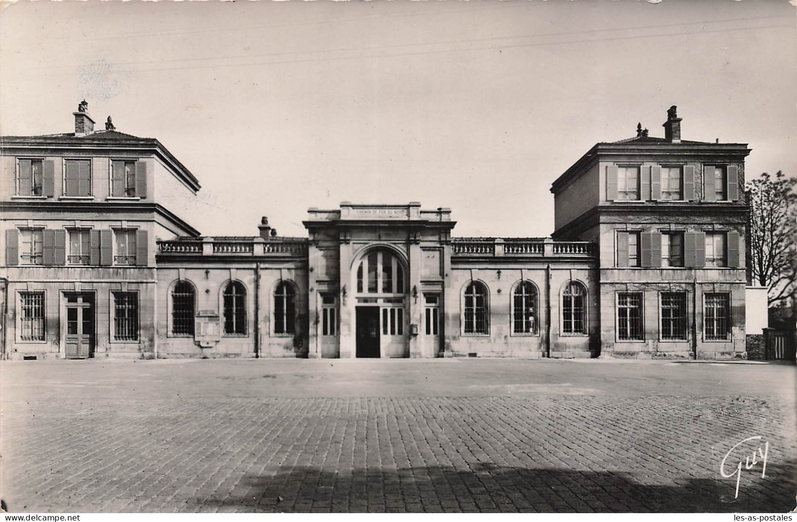 93 PIERREFITTE SUR SEINE LA GARE DE PIERREFITTE STAINS