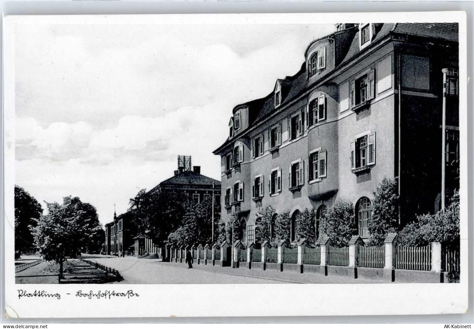 94447 W8350 Plattling - Bahnhofsplatz - 51045352