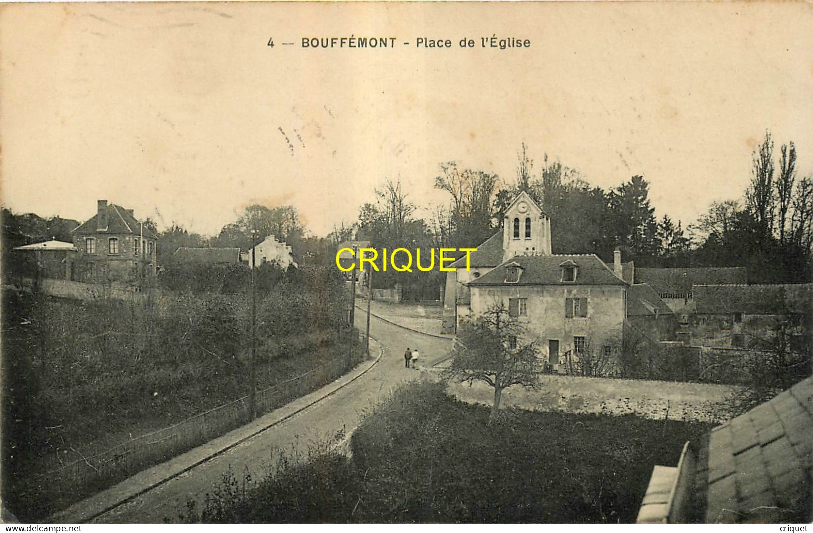 95 Bouffémont, Place de l'Eglise