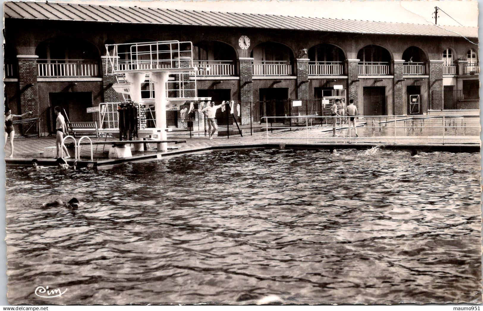 95 ERMONT EAUBONNE - La Piscine S.N.C.F ( Vendu en état)