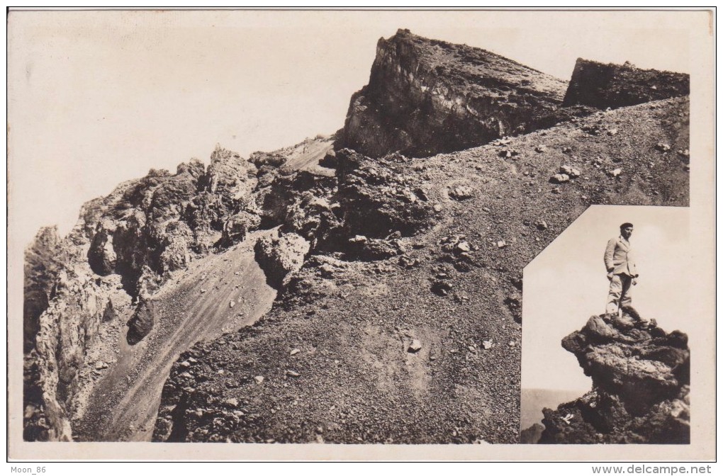 974 - ILE DE LA REUNION  - sommet du massif du VOLCAN Piton des Neiges - sommet du plus élevé des Mascareignes