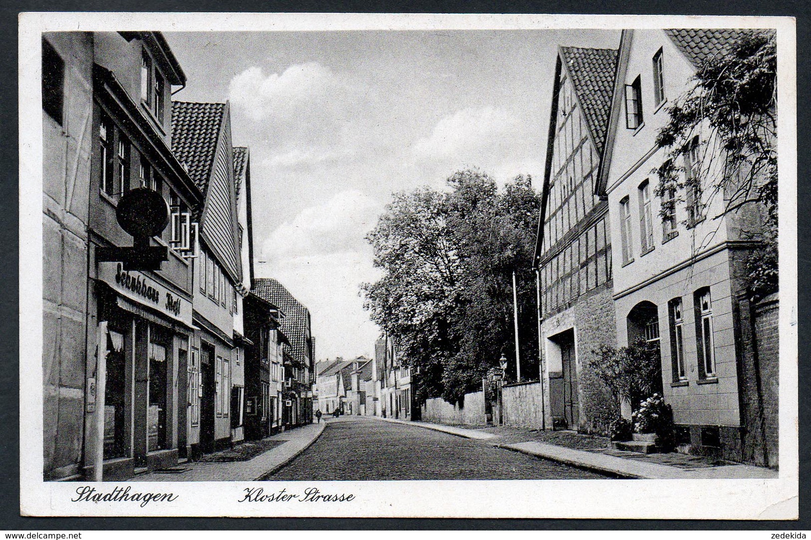9806 - alte Ansichtskarte - Stadthagen - Kloster Straße - gel 1942 - Andres TOP