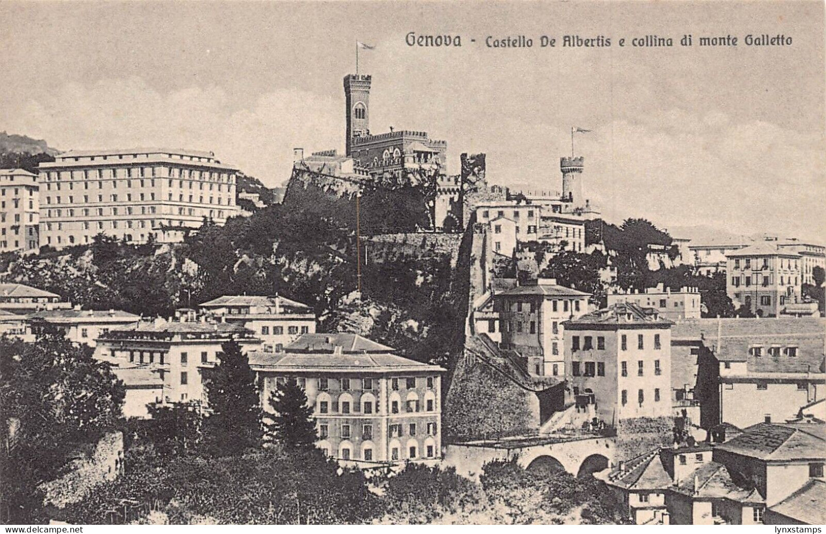 A017 Italy Genova Genoa De Albertis Castle Collina di monte Galletto postcard
