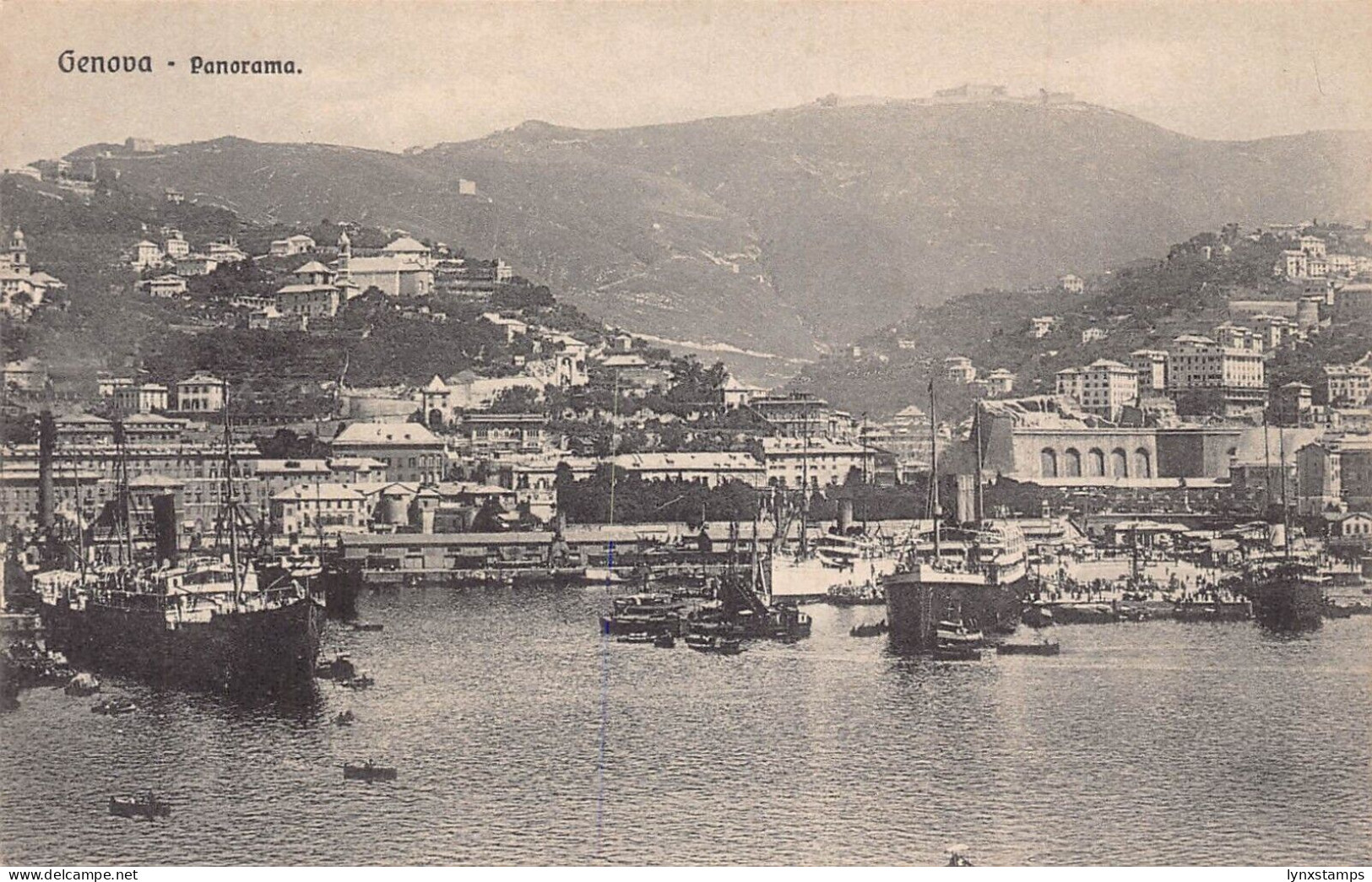 A017 Italy Genova Genoa Panoramic view steamboats vintage postcard