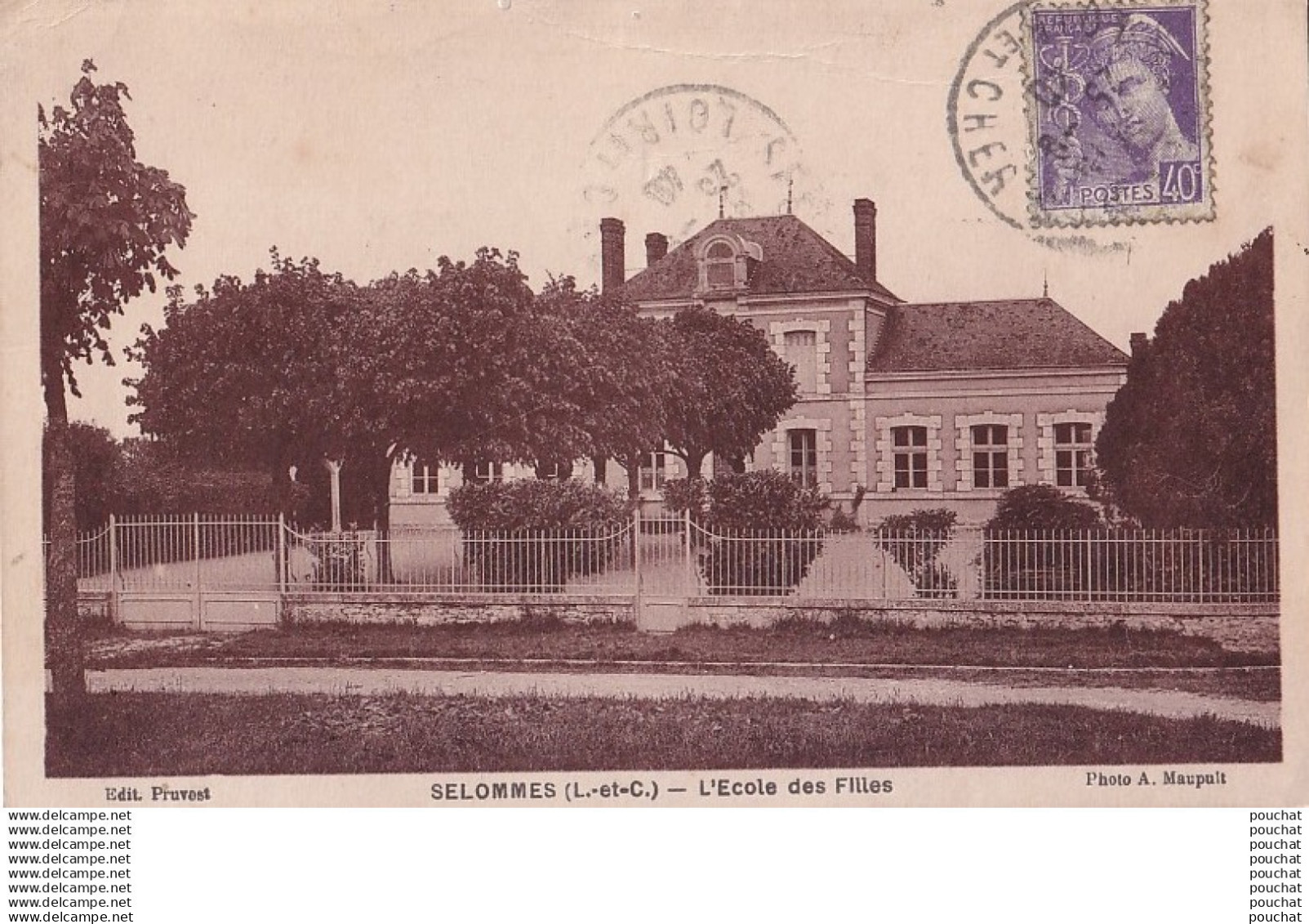 A18-41) SELOMMES - L ' ECOLE DES FILLES - EN  1940