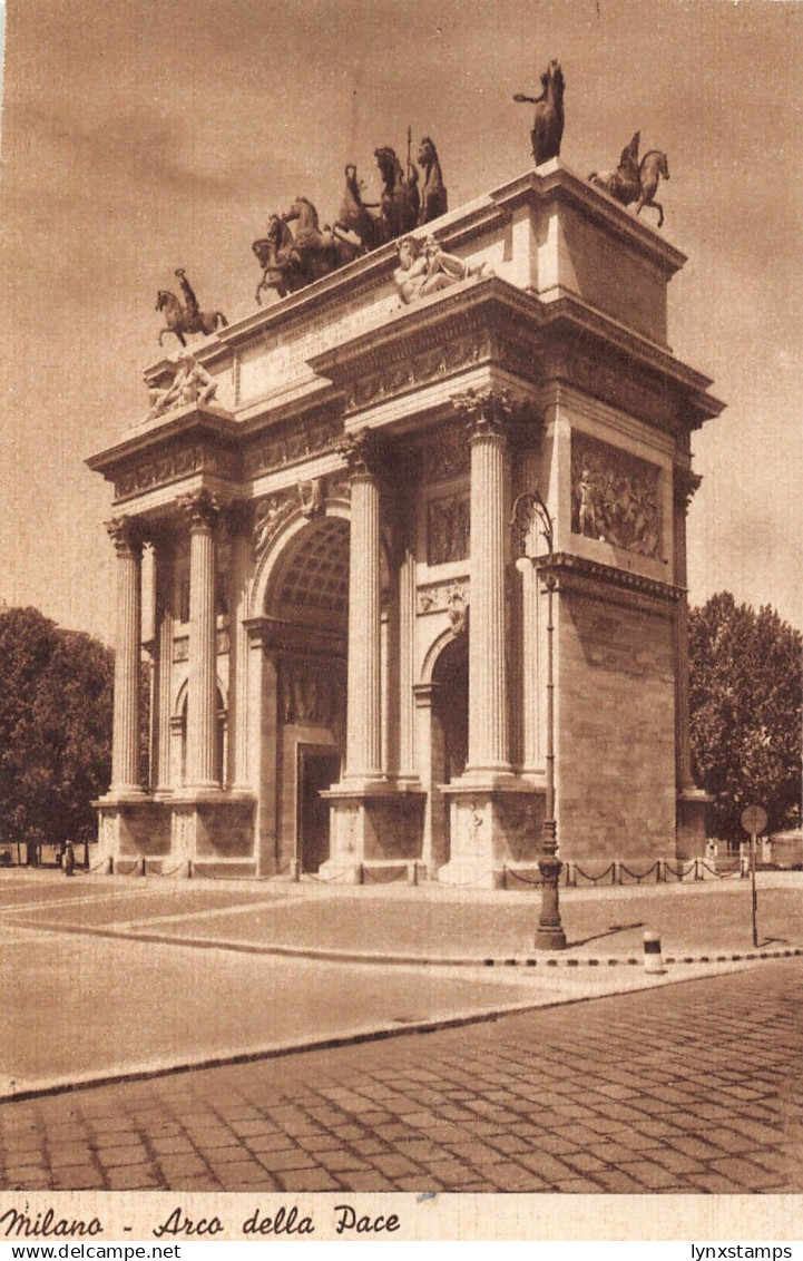 A227 Italy 1938 Milano Milan Arco della Pace vintage postcard