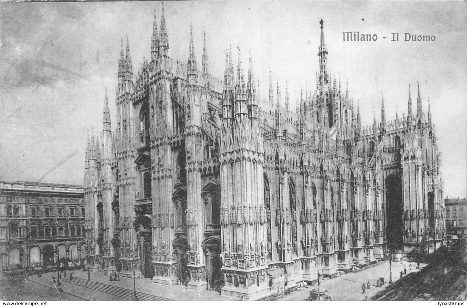 A229 Italy 1909 Milano Milan Il Duomo Cathedral vintage postcard