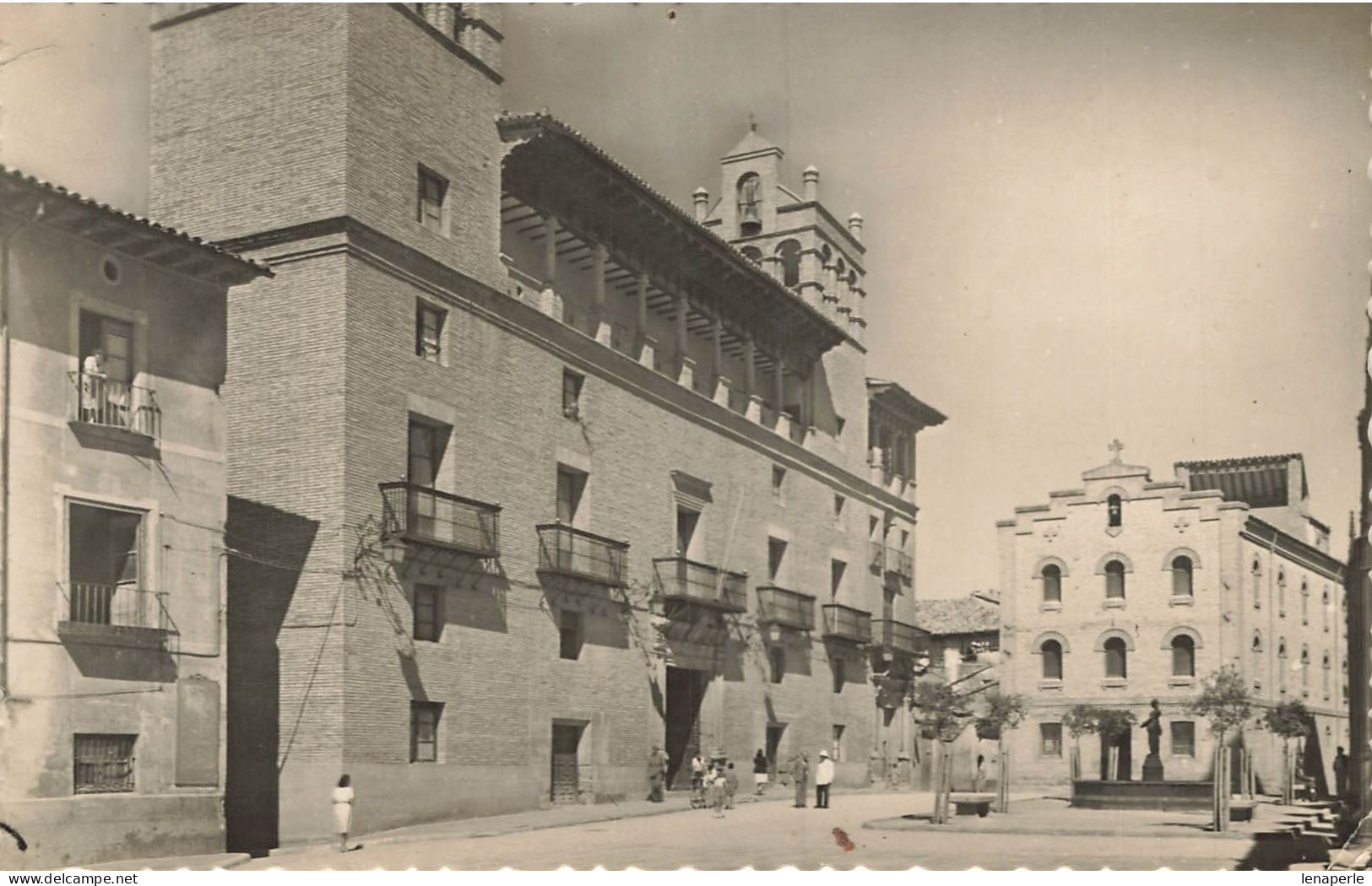 A3754 HUESCA ayuntamiento