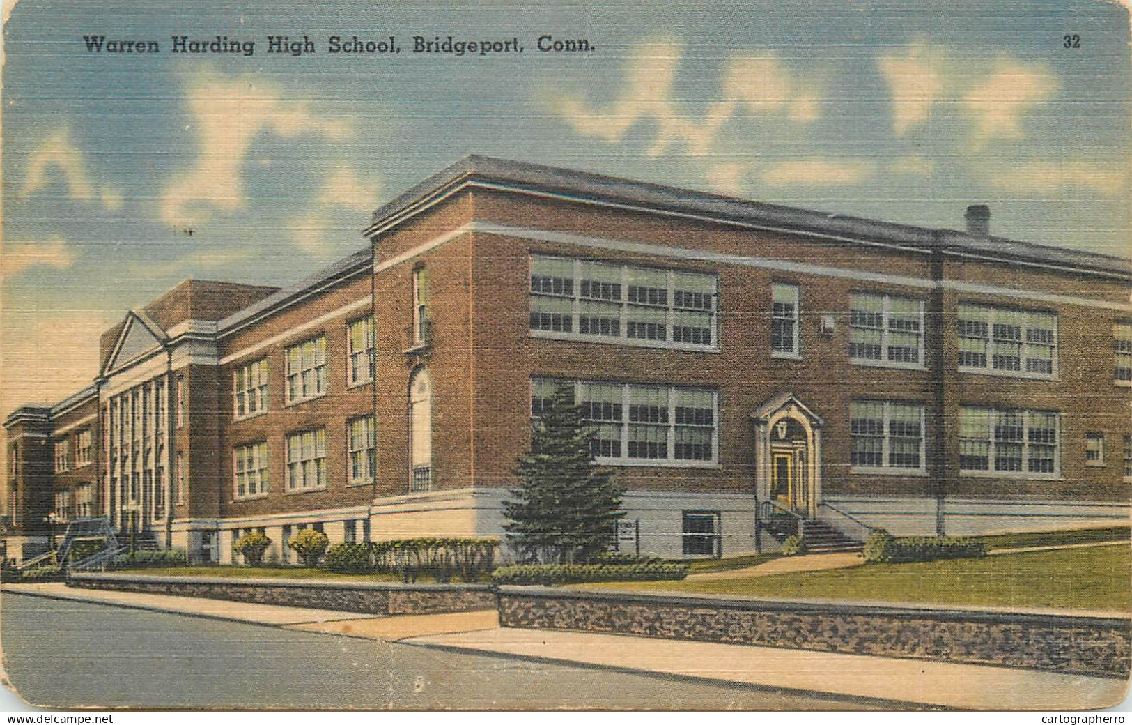 A5277 Bridgeport Warren Harding High School linen postcard