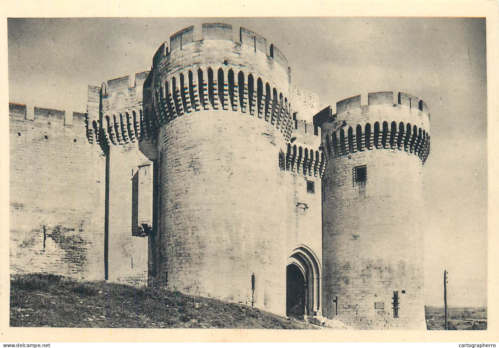 A5764 France Villeneuve-lès-Avignon fort Saint-Andre tours