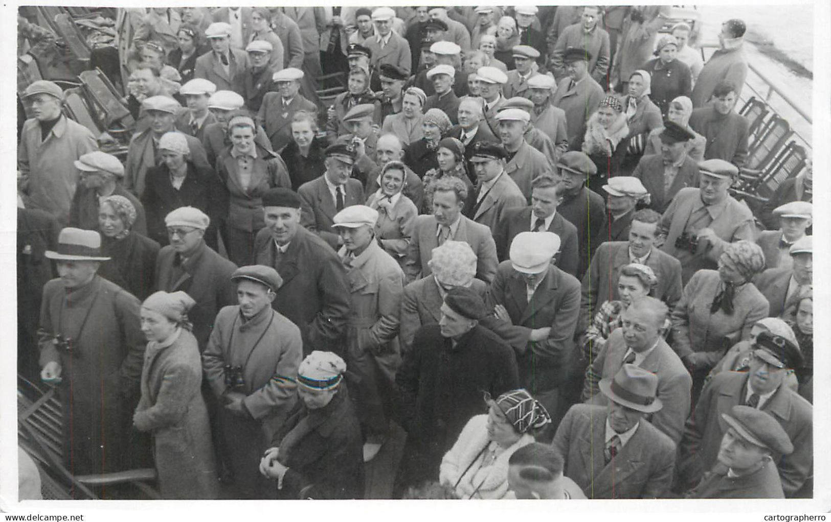 A5972 Feroe Island Torshavn pasangers passengers of a ship