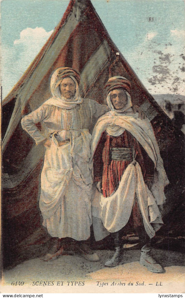 A618 Tunisia 1921 Scenes et Types Types Arabes du Sud Ethnic Arab Men postcard
