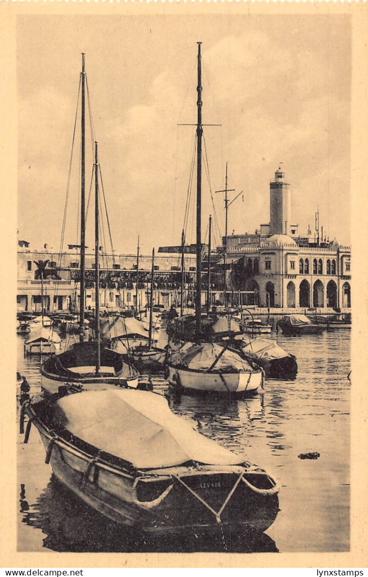 A665 Algeria Algiers L'Amiraute Boats vintage postcard