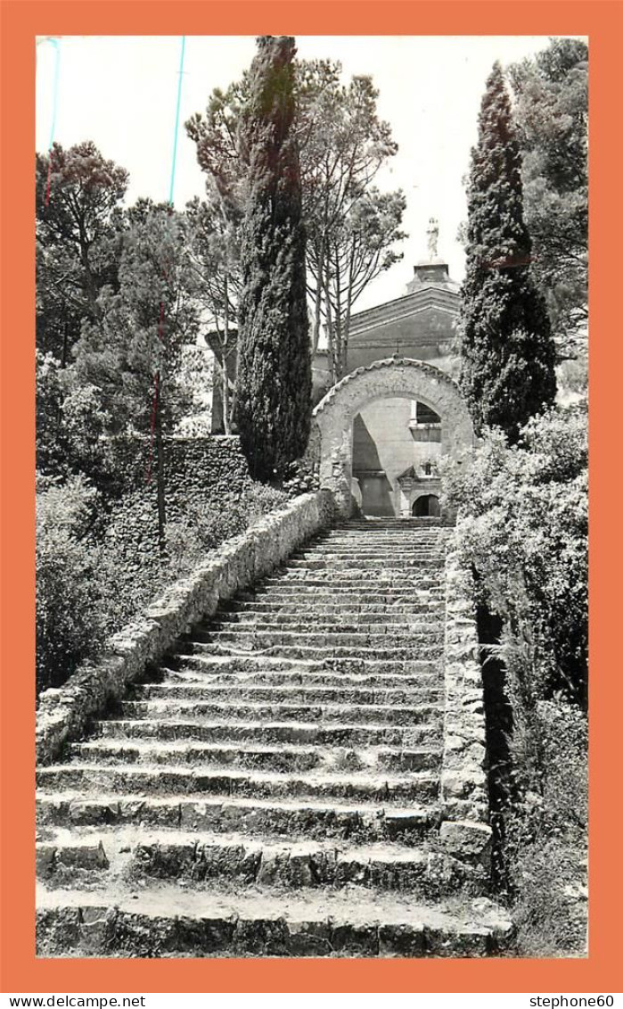 a698 / 629 83 - COTIGNAC Notre Dame des Graces Escalier