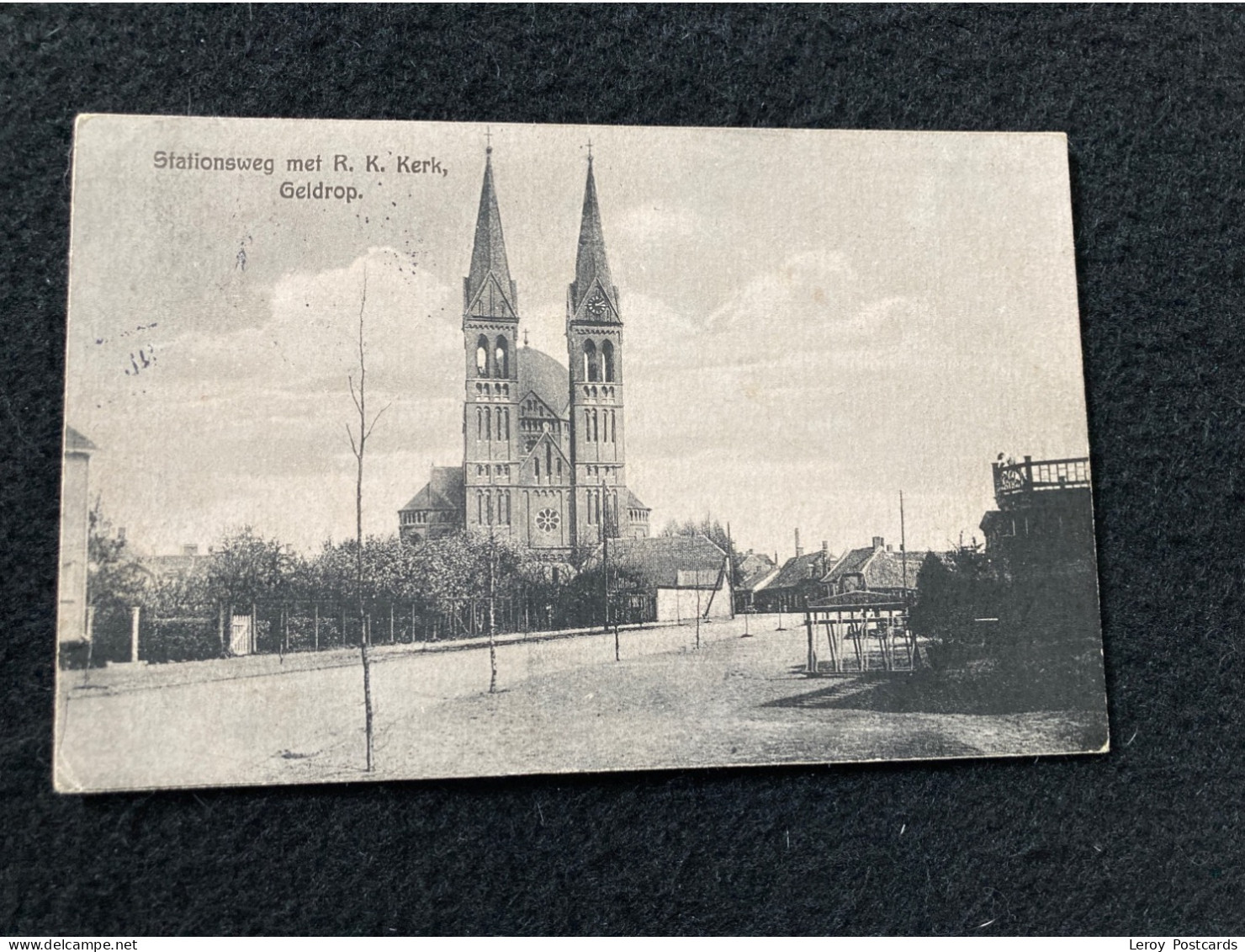 #A7 Geldrop Stationsweg met R K Kerk 1928