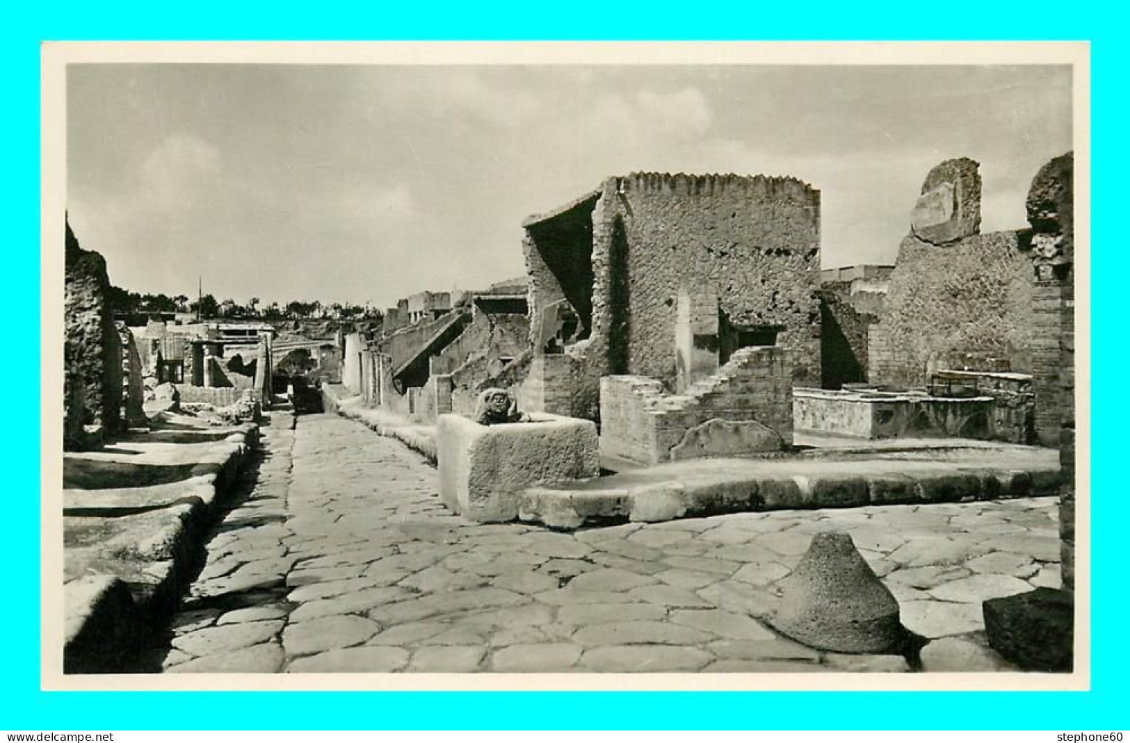 a814 / 007 ERCOLANO Bivio del decumano inferiore