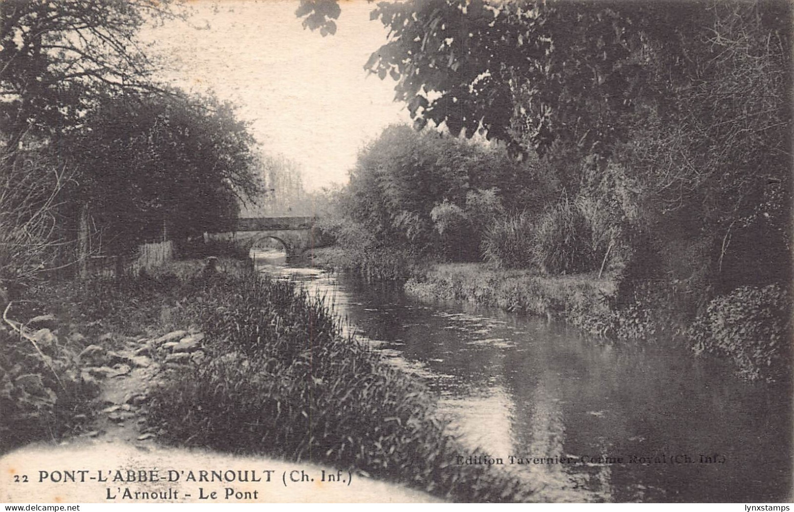 A824 France Pont L'Abbe D'Arnoult Bridge vintage postcard