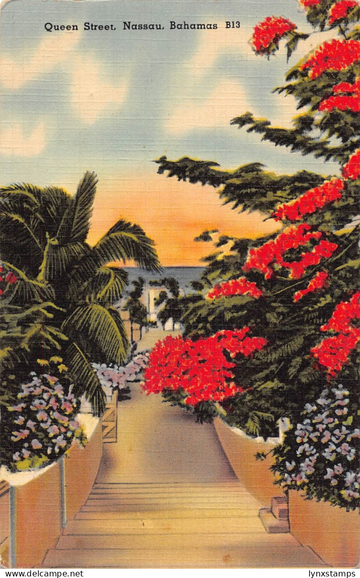 A867 Bahamas Nassau Queen Street vintage postcard