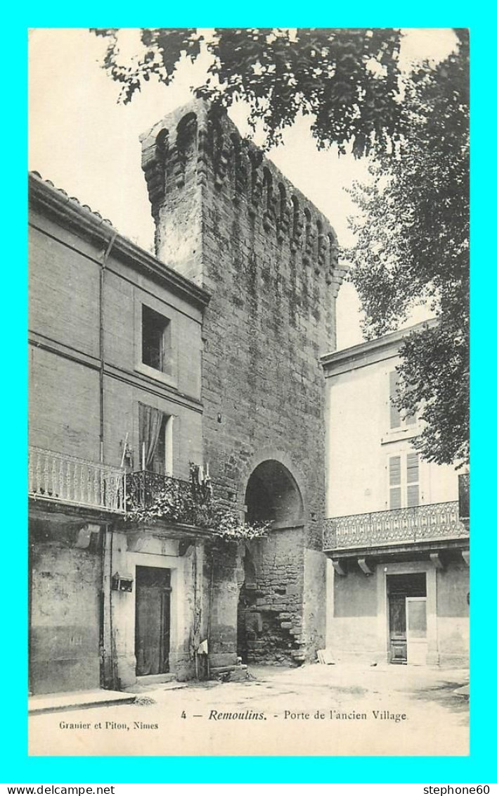 a876 / 429 30 - REMOULINS Porte de l'ancien village