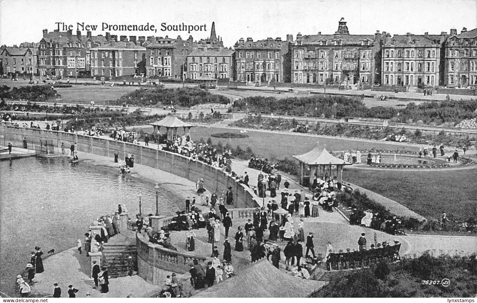 A890 England The New Promenade Southport vintage postcard
