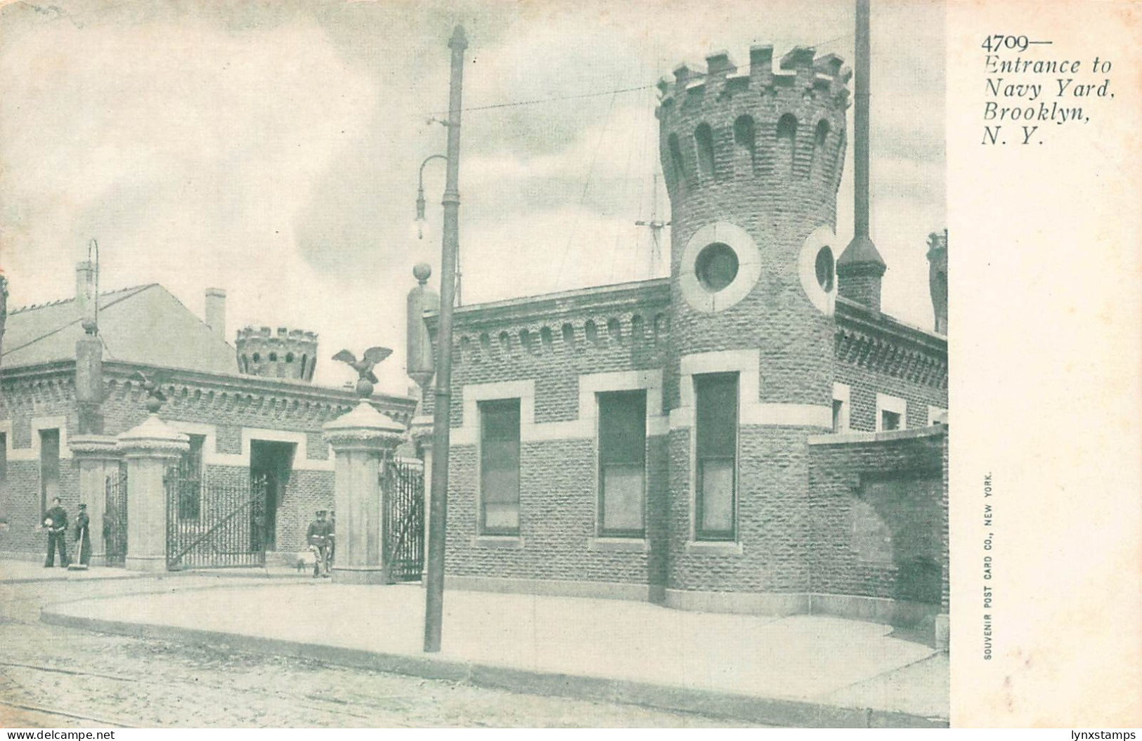 A916 US Entrance to Navy Yard Brooklyn New York vintage postcard