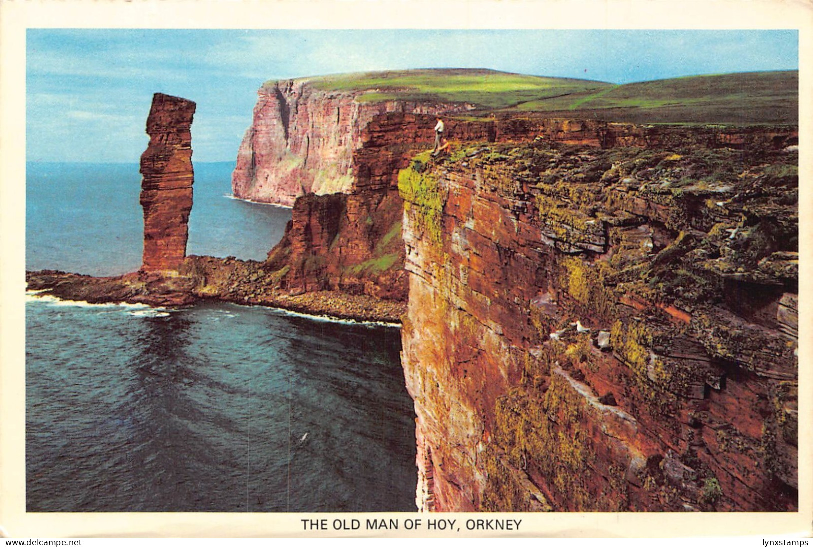 A946 Scotland Old Man of Hoy Orkney vintage postcard