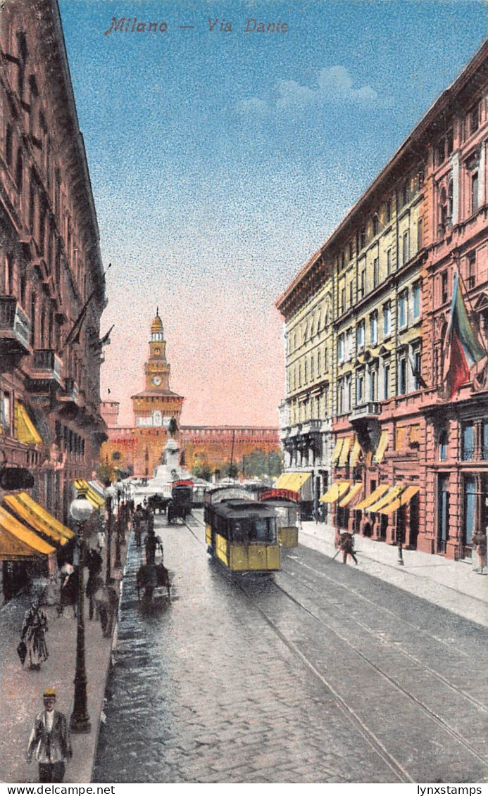 A954 Italy Milano Milan Via Dante Tram vintage postcard