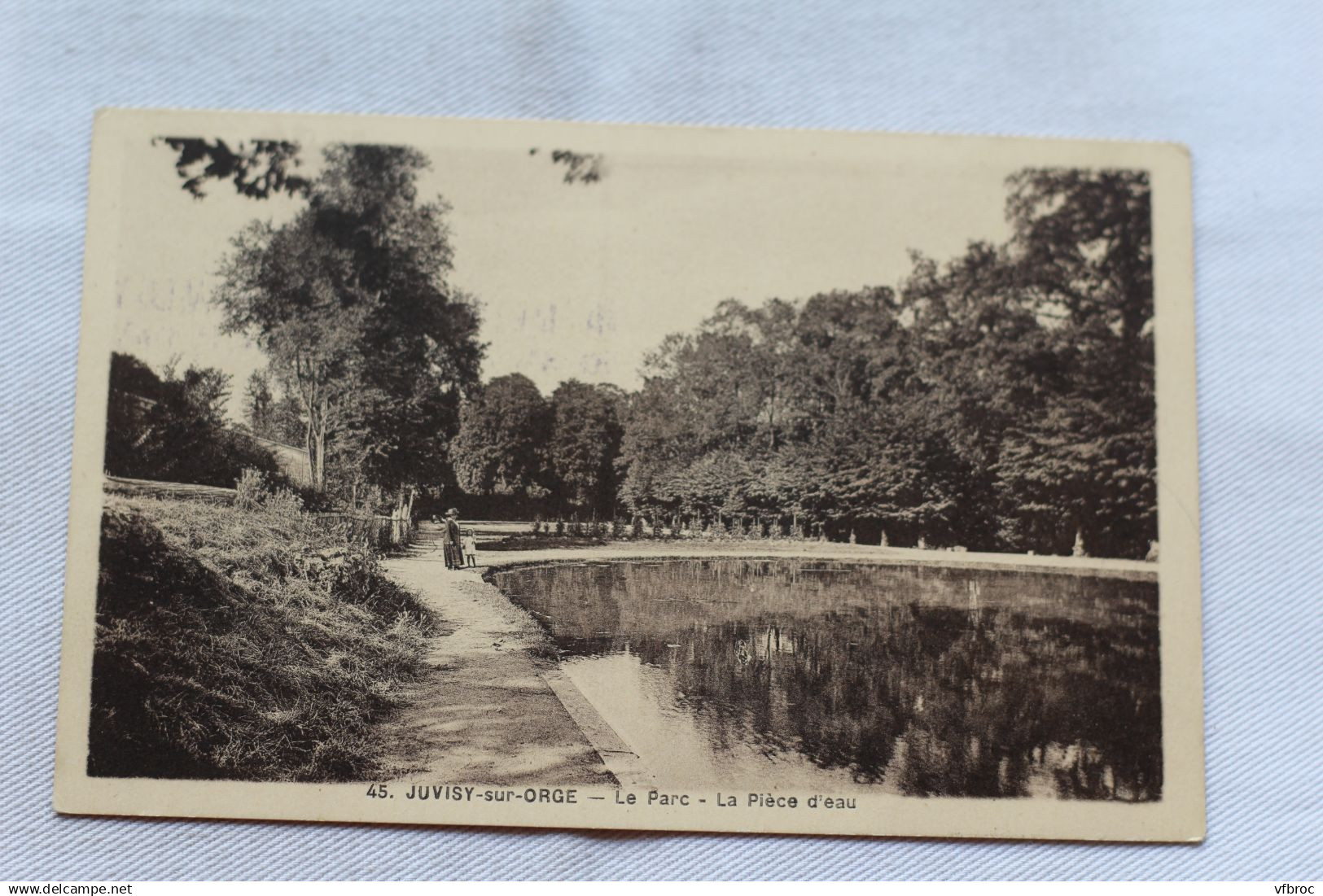 AA216, Juvisy sur Orge, le parc, la pièce d'eau, Essonne 91